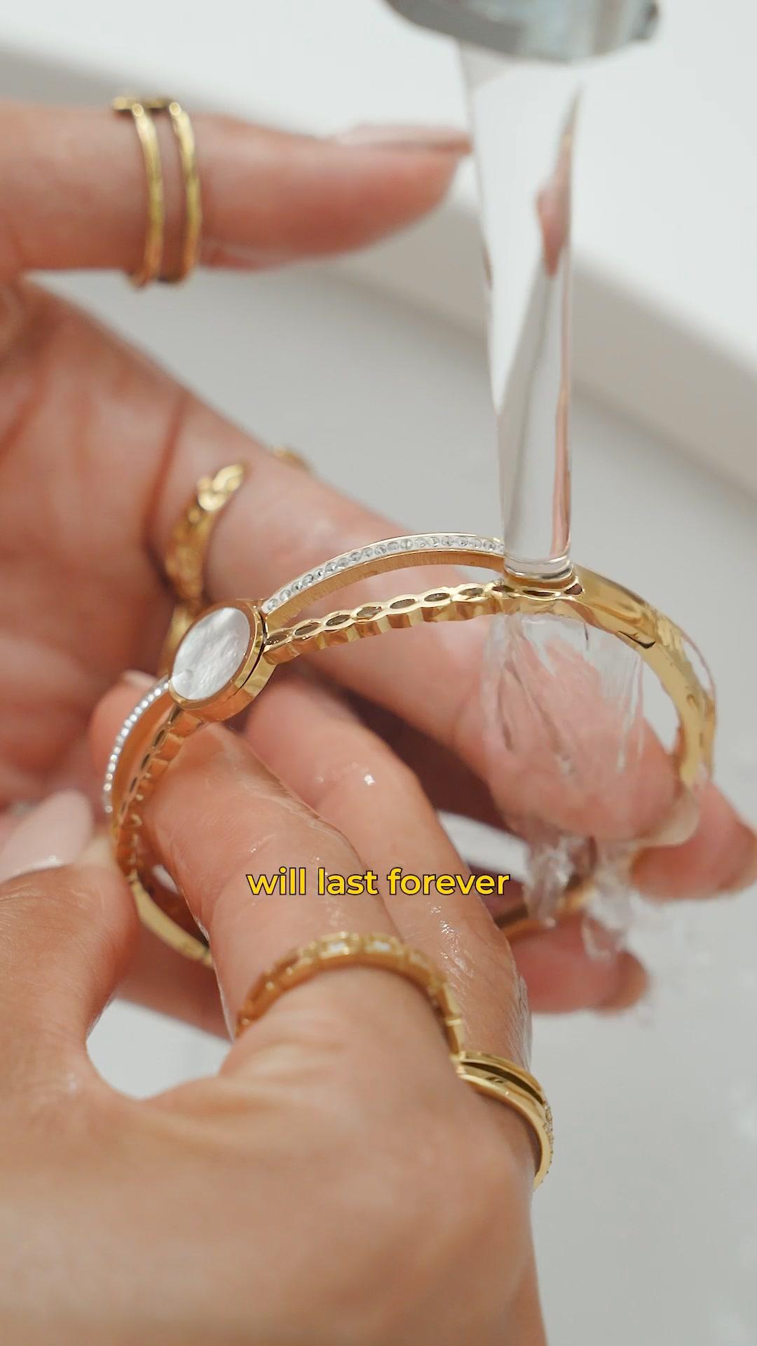 thumbnail-nevaeh-ugc-waterproof-0