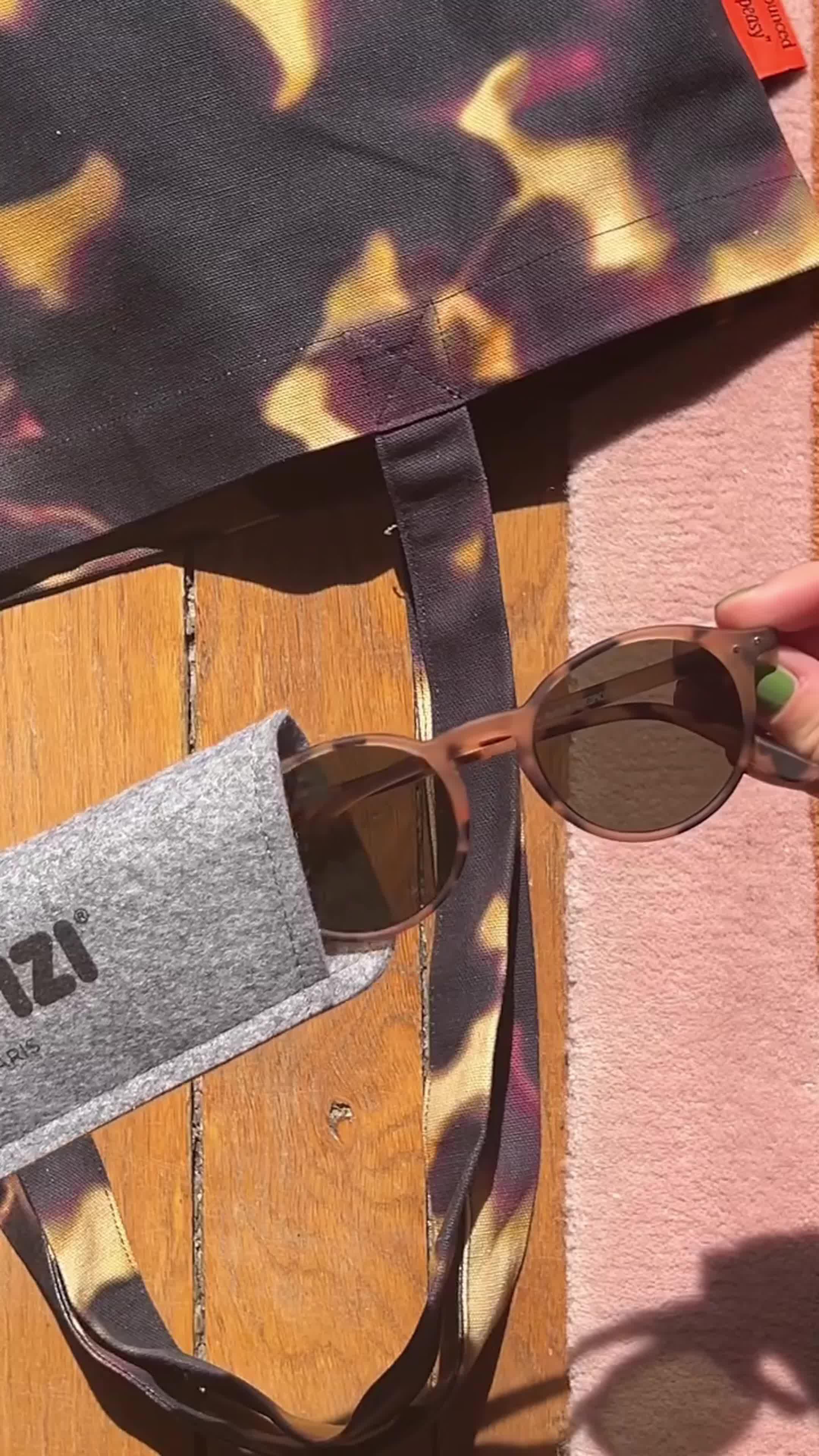 thumbnail-izipizi-unboxing-produit-0